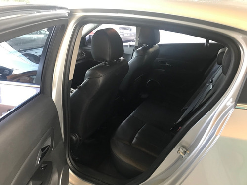 Imagem 6 de 10 de Chevrolet Cruze Lt