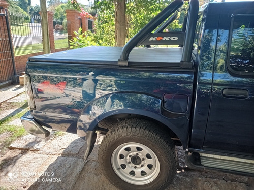 Nissan Np300 2.4 Doble Cabina 4x4 Mt 2014