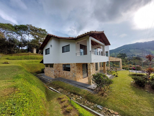Imagen 2 de 20 de Hermosa Casa En La Esmeralda, La Ceja, Antioquia