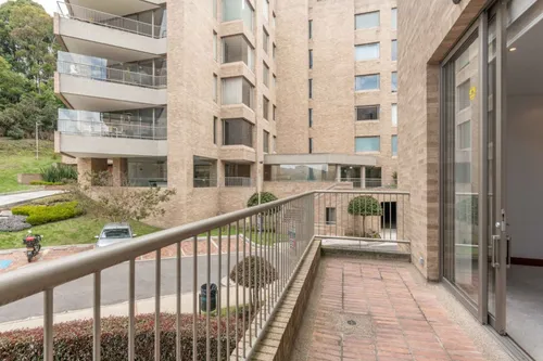 Apartamento En Venta En Colinas De Suba. Cod V6055
