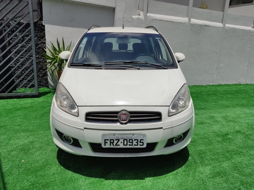 Fiat Idea 2014 1.4 Attractive Flex 5p