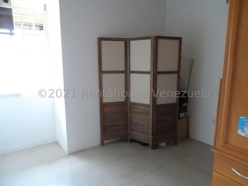 Imagen 10 de 30 de Townhouse En Venta En Carrizal Mls# 23-7271