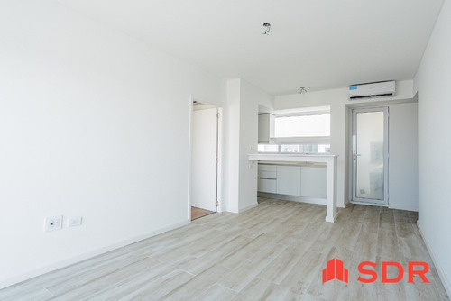 Imagen 4 de 14 de Departamento Venta 2 Ambientes A Estrenar . Av Triunvirato