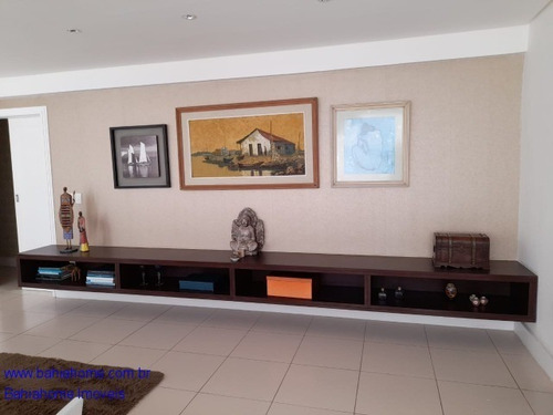 Imagem 16 de 30 de Com Estilo Moderno E Ambientes Amplos Essa Casa Com Três Suítes, Closet E Terrazzo Gourmet A Venda Em Alphaville I - Ca0072vit