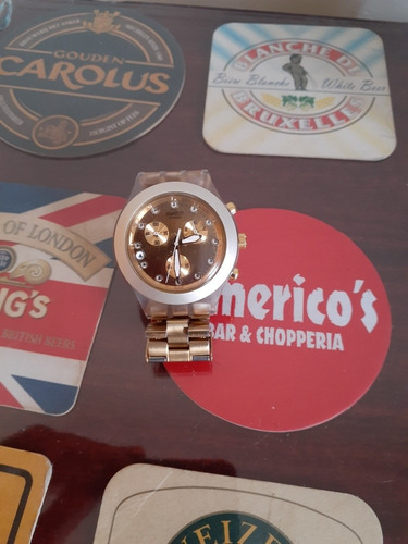 Swatch Sere Ouro