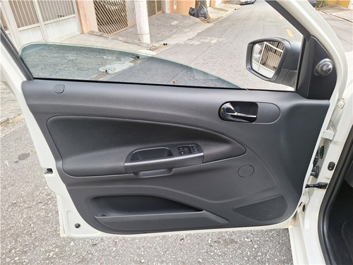 Volkswagen Gol 1.0 12V MPI TOTALFLEX 4P MANUAL