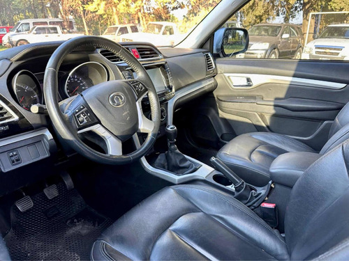 Imagen 10 de 16 de Great Wall Wingle 6 2018 2.0 Tdi Dc 4wd Dignity