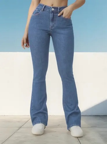 Calça Jeans Feminina Flare Cós Alto Hot Pants Levanta Bumbum