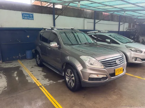 SsangYong Rexton 2.7 W 270 Xdi