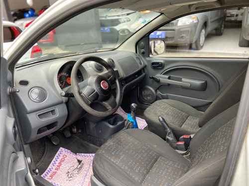 Imagem 3 de 9 de Fiat Fiorino 1.4 Mpi Furgão 8v Flex 2p Manual