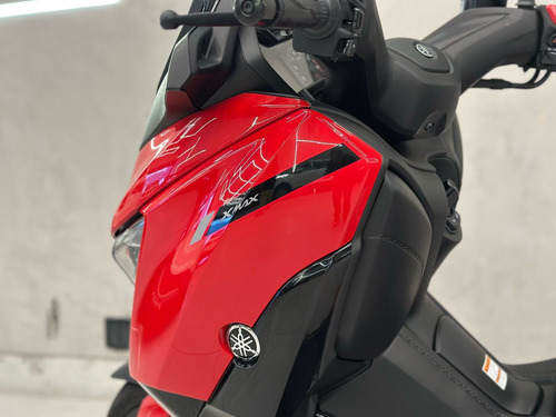 X Max 250 Abs