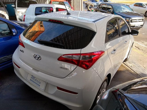 Imagem 3 de 5 de Hb20 1.0 Comfort 12v Flex 4p Manual