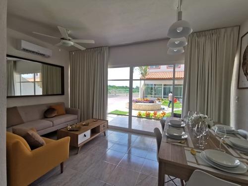 Imagen 2 de 14 de Casa 2 Y 3 Recámaras Con Alberca En Cancún Para Vivir O Invertir
