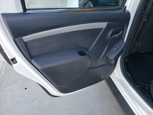Renault Duster 1.6 16v Expression Hi-flex 5p 2016