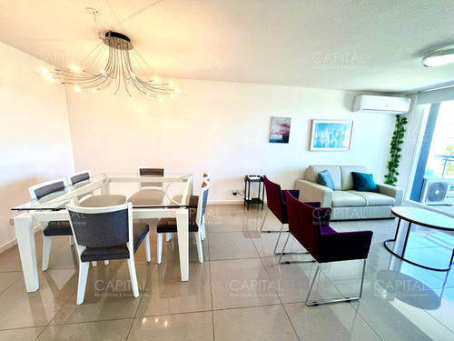 Apartamento De Un Dormitorio En Venta, Torre One Punta Del Este.