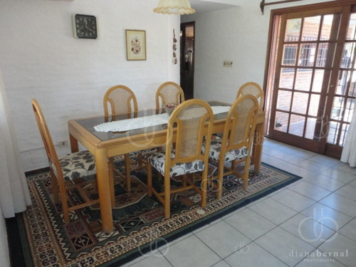 Imagen 5 de 30 de Punta Del Este, Chalet Con Gran Capacidad.