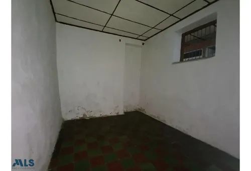 Casa Lote En Venta En Barrio Cristobal(mls#253022)