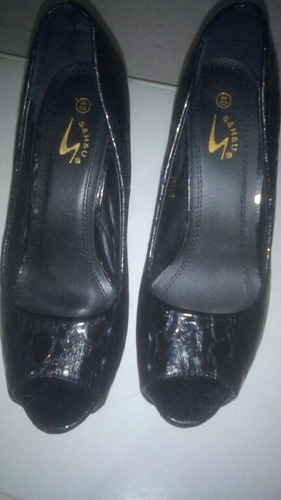 Imagen 5 de 5 de Zapatos Estiletos Negros Talle N°40 Nuevos Un Solo Uso