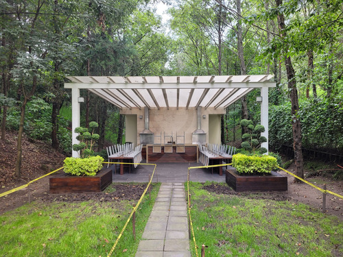 Departamento En Venta En Lomas De Bezares