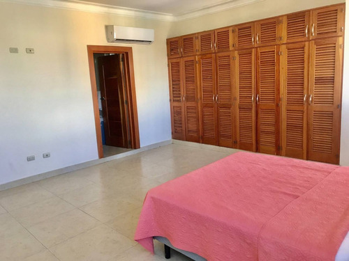 Imagen 11 de 21 de Pent-house En Alquiler En Urb. Real