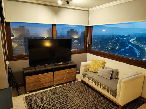 Vista Insuperable A Santiago / 4d +3b + E + B / Piso 7