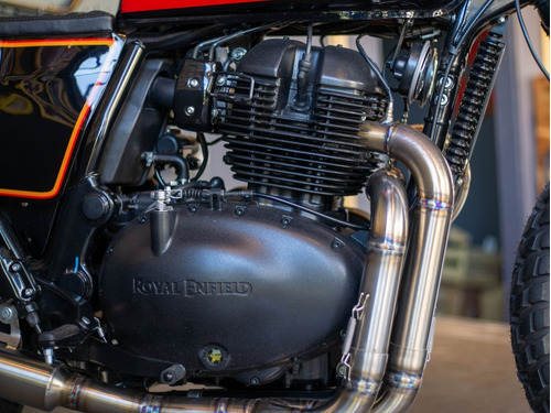 Imagen 25 de 25 de Royal Enfield Interceptor Flat Track Customizada