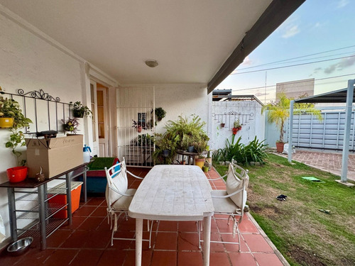 Venta Casa 3 Dormitorios A Metros Del Orfeo Planos