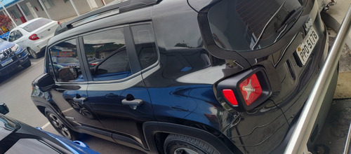 Jeep Renegade 1.8 Flex Aut. 5p 6 marchas