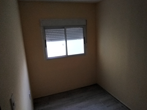 Alquiler Anual, Estrene, 50m Del Mar, 3 Dorm, 2 Baños, Patio