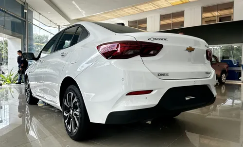 Chevrolet Onix 1.0T Premier Sedan At