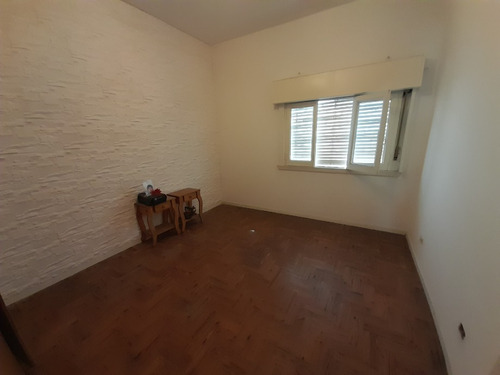 Casa En Venta En Haedo Sur