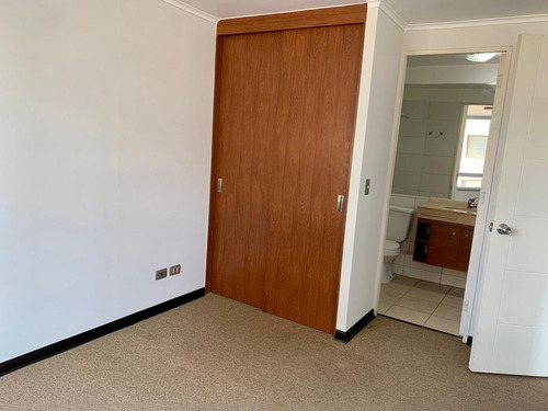 Céntrico Y Cómodo Departamento 2d 2b En Salas, Concepción