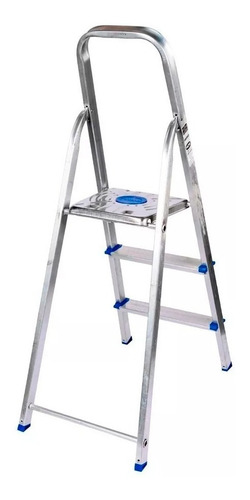 Imagen 8 de 10 de Escalera De Aluminio Tijera 3 Escalones Mor Plegable 5101 Base Antideslizante, Traba De Seguridad. Ultimo Escalon Como Plataforma Y Soporte De Aluminio Para Sujetarse