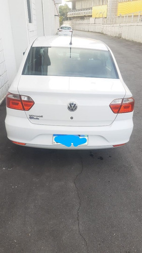 Volkswagen Voyage 2017 1.0 Trendline Total Flex 4p 72 Hp