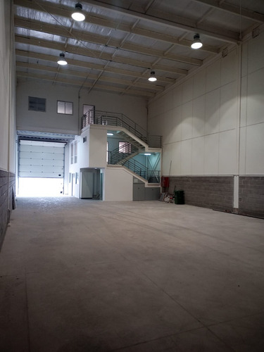 Vendo Excelente Bodega En Condominio Muy Seguro