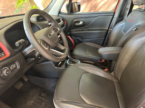 Jeep Renegade 1.3 Trailhawk 4x4 Turbo Flex Aut. (t270) 5p