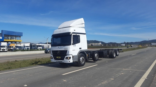 Imagem 17 de 19 de Mercedes Benz 3030 8x2 2019