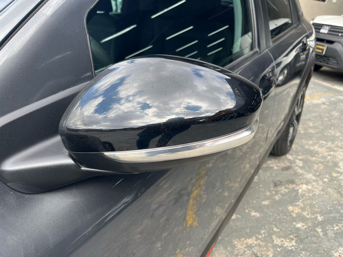 Citroën C4 Cactus 1.6 Feel Pack 16v Aut. 5p