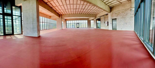 Oficina En Renta En Corporativo Distrito Sur, En El Corazón De Periférico Sur.