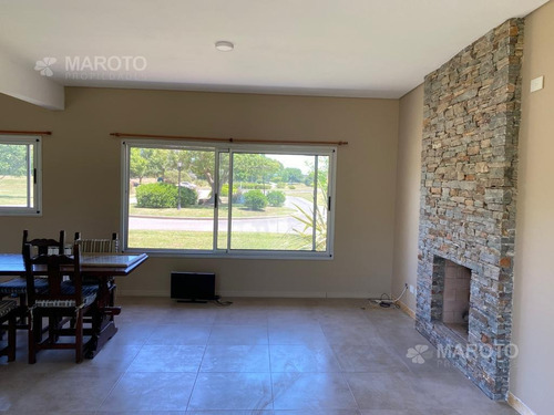 Imagen 10 de 19 de Casa En Venta En Haras Santa Maria - Maroto Propiedades
