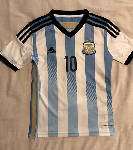 Remera Original Adidas Mundial 2014. Talle 10. (Usado)