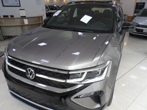 Imagen 2 de 25 de Volkswagen Taos 2022 1.4 250 Tsi Hero (gl)