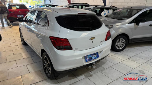 Chevrolet Onix 1.4 MPFI EFFECT 8V FLEX 4P AUTOMÁTICO