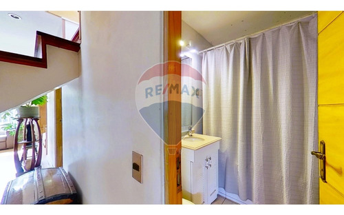 Moderna Y Luminosa Casa Con Piscina