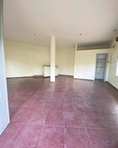 Imagen 6 de 7 de Alquiler Local Comercial Ideal Peluquería O Estetica