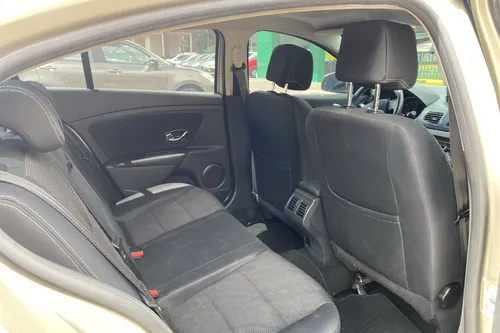 Renault Fluence 2.0 Privilege