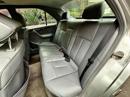 Mercedes-benz Clase C 2.4 Elegance 4 P