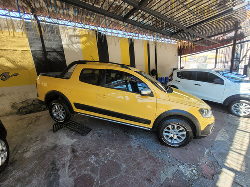 Volkswagen Saveiro 1.6 16v Cross Cab. Dupla Total Flex 2p