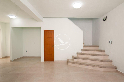 Casa En Jacarandas