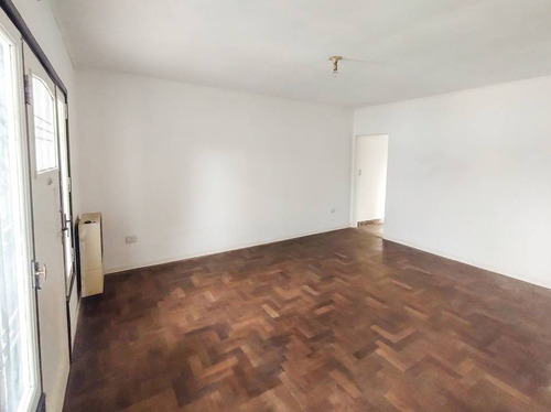 Imagen 5 de 24 de Venta De Casa Ph En Hurlingham 3 Amb